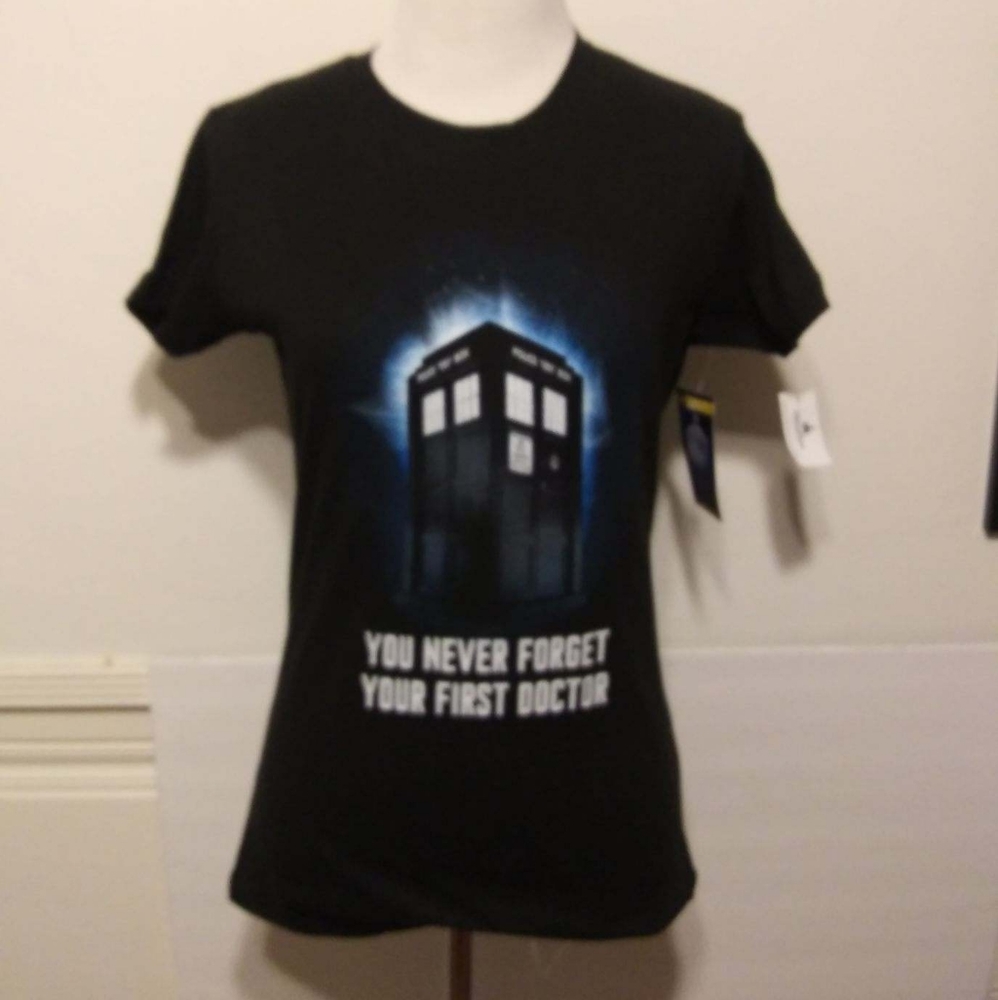 Dr. Who official Shirt New with tags Small